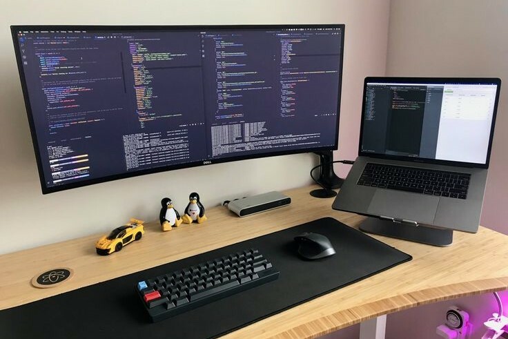 Workspace PC med windows 11 och i7 processor
